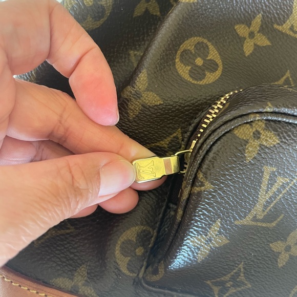 Louis Vuitton Monogram Montsouris MM backpack - Picture 13 of 14
